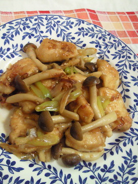 ヘルシー♪鶏むね肉としめじの和風炒め*